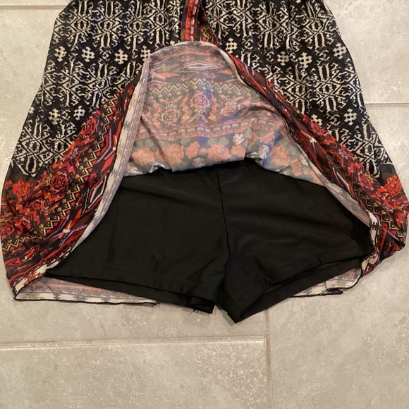 Danify Tribal Print Cut Out Tankini Set with Boy Shorts Slimming Swimdress - Picture 6 of 7